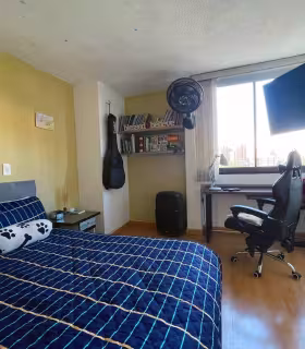 Dormitorio principal con cama king size
