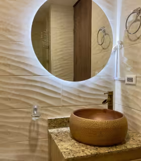 Ba&ntilde;o principal