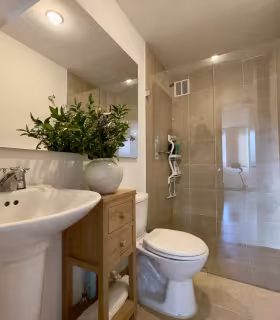 Ba&ntilde;o