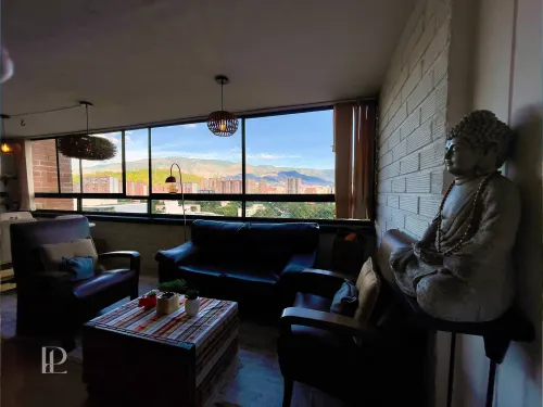 Apartamento con luz natural en todas las &aacute;reas sociales, ideal para familias